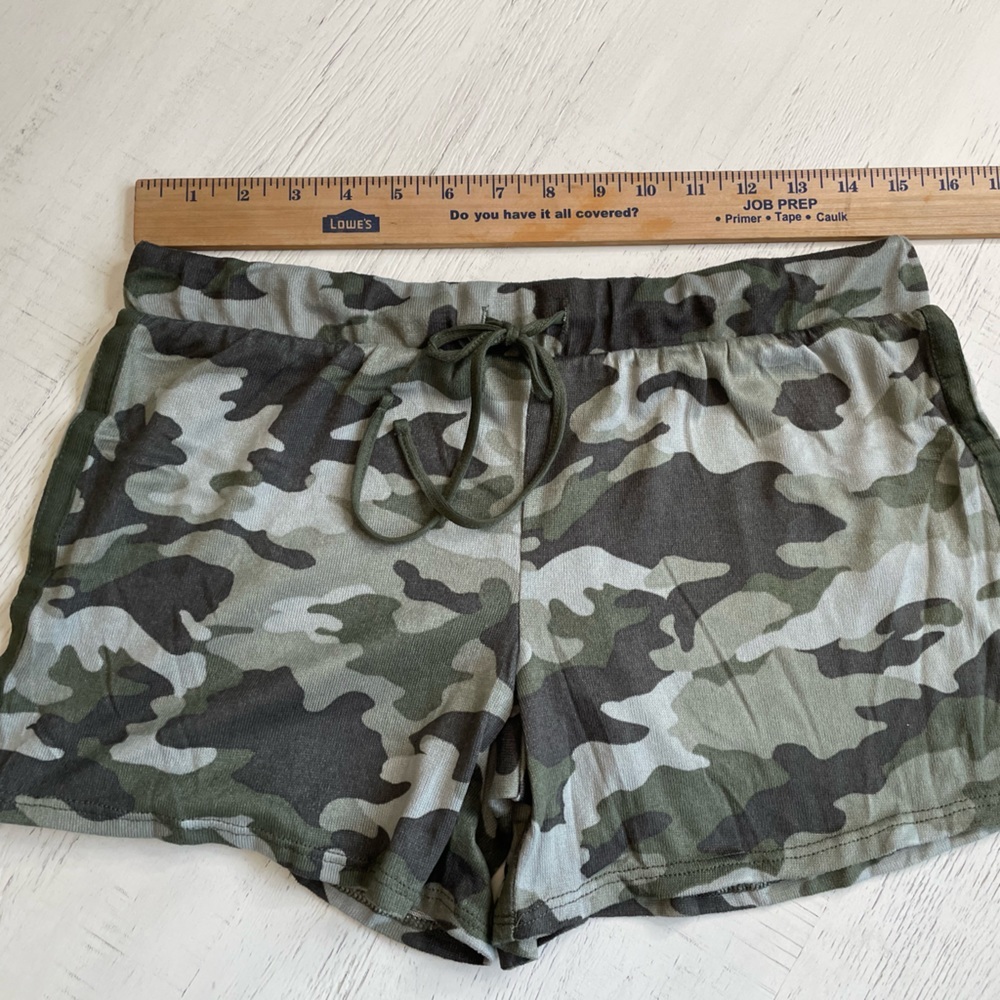 NWT Lucky Brand Women's 4 Piece Pajama Set, Tee, Tank, Short, & Pant Size Small - Picture 9 of 10